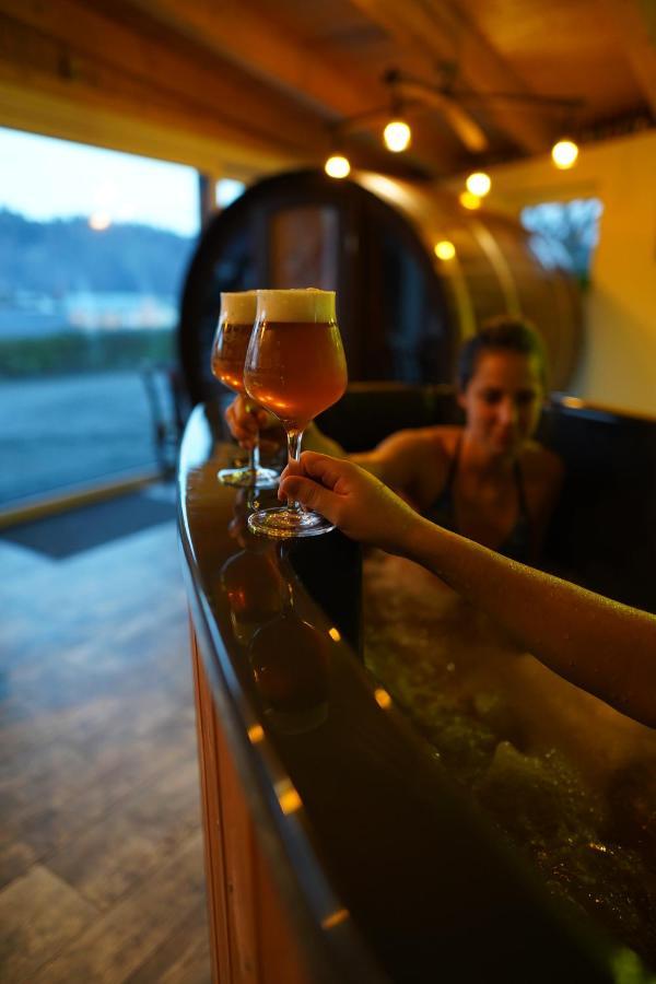 Ankerbraeu Ferienwohnungen Brauerei Bierbad Штайнах Экстерьер фото